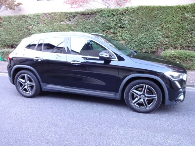 Mercedes Benz GLA-CLASS 2020-10 18414-7