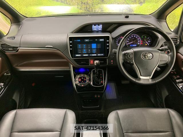 Toyota ESQUIRE 2021-05 359772-1