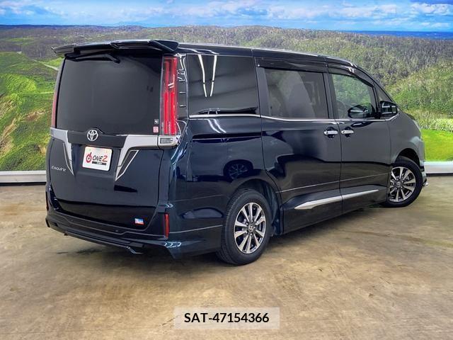 Toyota ESQUIRE 2021-05 359772-18