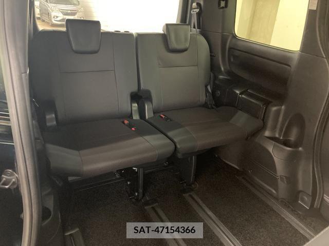 Toyota ESQUIRE 2021-05 359772-11