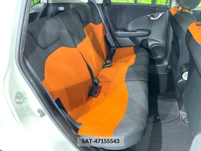 Honda FIT 2011-03 386992-9