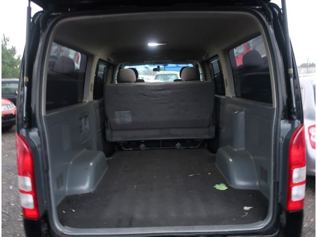 Toyota HIACE VAN 2005-11 24015-7