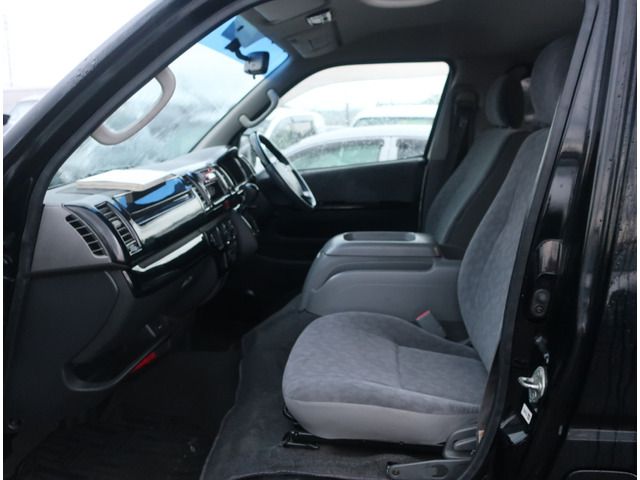Toyota HIACE VAN 2005-11 24015-12