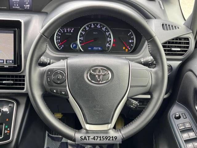 Toyota VOXY 2017-02 321515-14