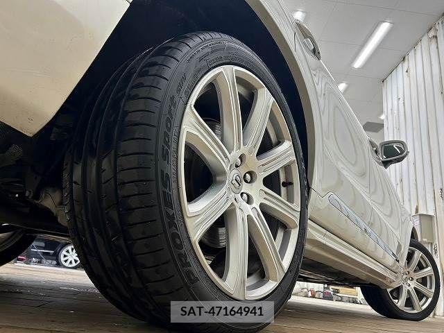 Volvo XC90 2017-04 320548-18