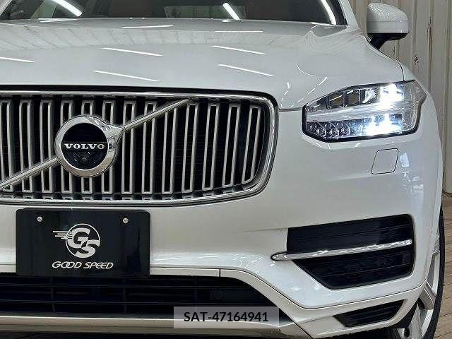Volvo XC90 2017-04 320548-17