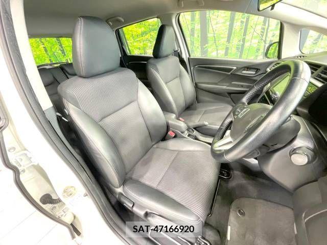 Honda FIT HYBRID 2017-08 343262-8