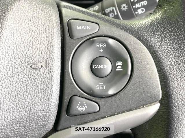Honda FIT HYBRID 2017-08 343262-7