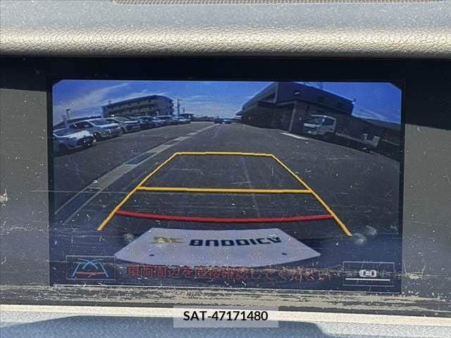 Lexus IS 2015-07 388252-3