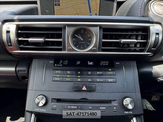 Lexus IS 2015-07 388252-29