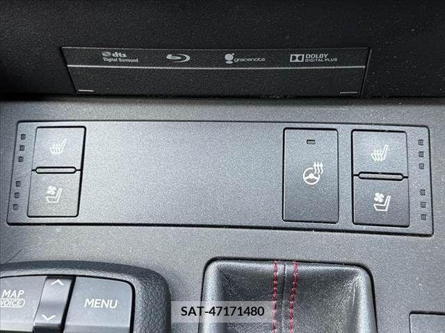 Lexus IS 2015-07 388252-27