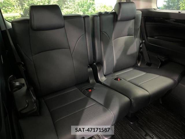 Toyota VELLFIRE 2018-03 288984-9