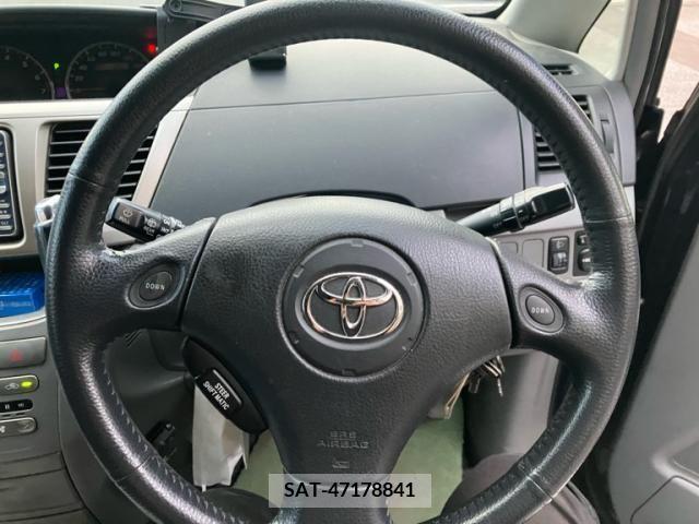 Toyota NOAH 2005-06 392837-4