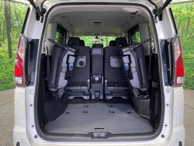 Nissan SERENA 2018-08 21597-10
