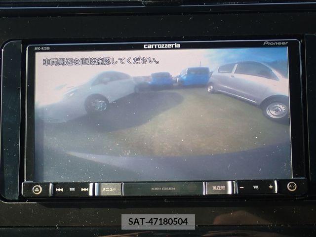 Toyota PRIUS 2017-10 202118-4