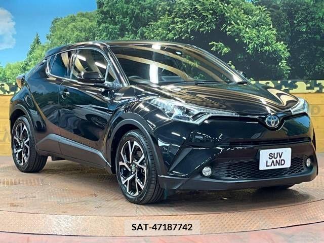 Toyota C-HR 2017-03 215682-16