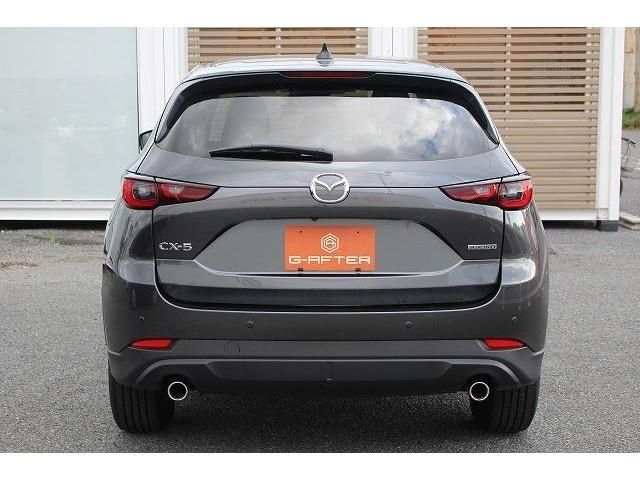 Mazda CX-5 2022-02 12105-7
