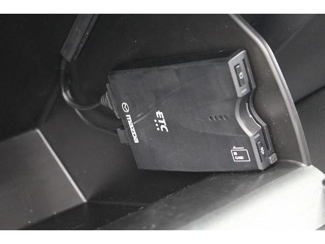 Mazda CX-5 2022-02 12105-3