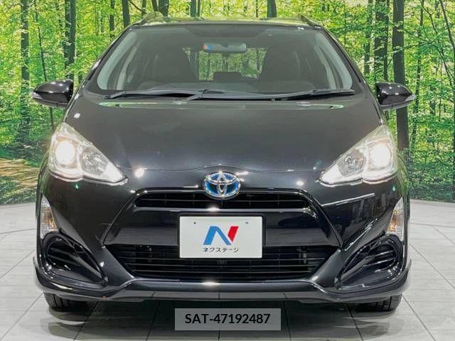 Toyota AQUA 2015-01 214609-14
