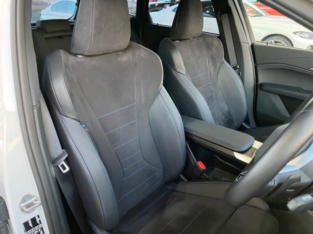 Bmw 2 SERIES 2023-06 13106-13