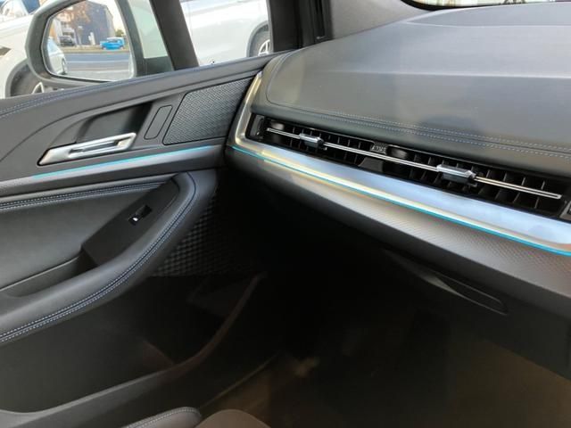 Bmw 2 SERIES 2023-06 13106-23