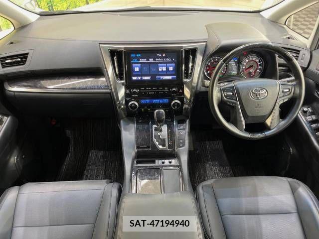 Toyota VELLFIRE 2018-03 344278-1
