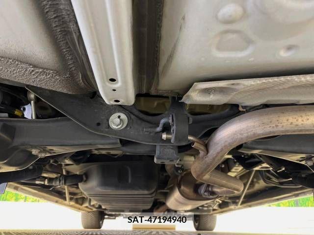 Toyota VELLFIRE 2018-03 344278-19