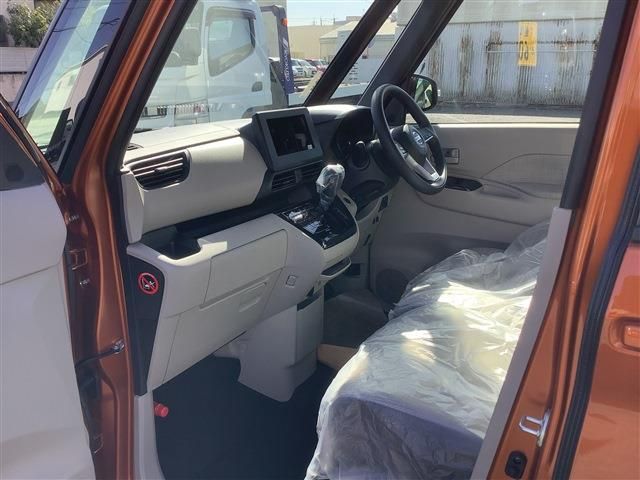 Nissan ROOX 2023-02 5695-14