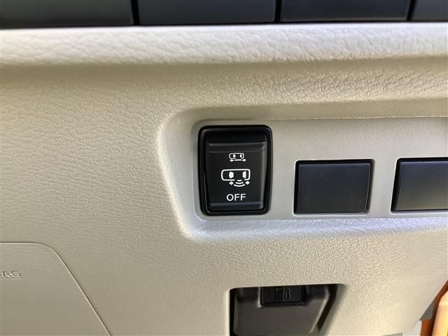 Nissan ROOX 2023-02 5695-25