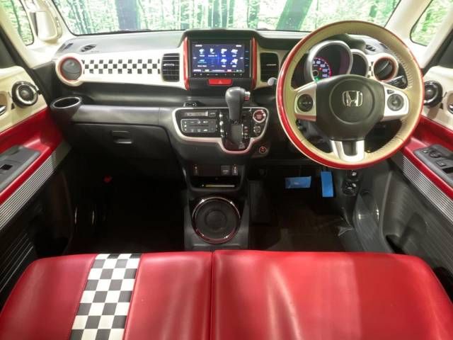 Honda N BOX SLASH 2014-12 180542-1