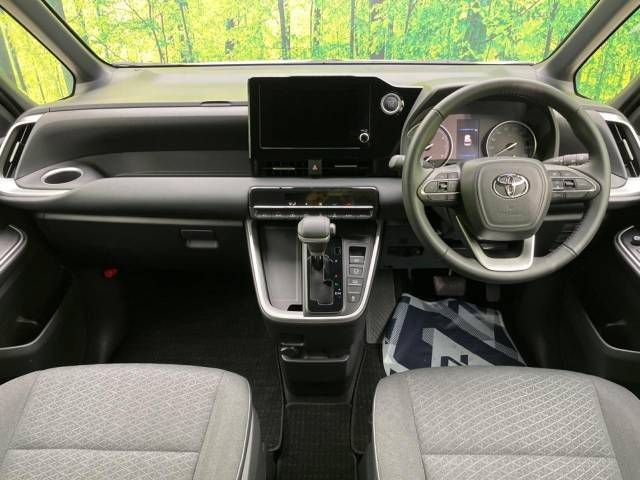 Toyota NOAH 2023-06 191443-1