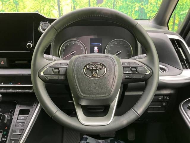 Toyota NOAH 2023-06 191443-12
