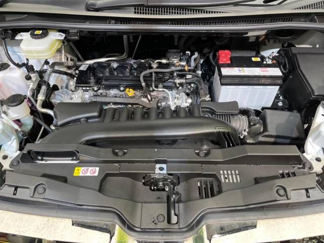 Toyota NOAH 2023-06 191443-18