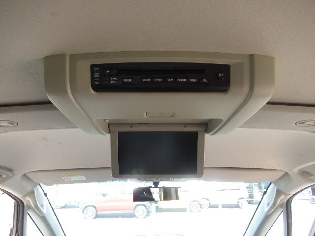 Mitsubishi DELICA D5 2008-01 6742-12