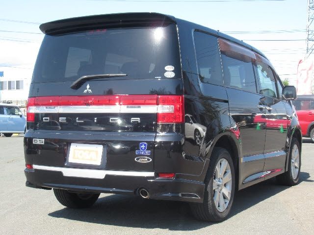 Mitsubishi DELICA D5 2008-01 6742-1