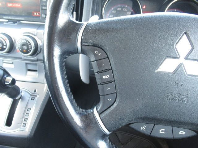 Mitsubishi DELICA D5 2008-01 6742-8