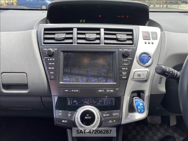 Toyota PRIUS ALPHA 2011-10 282458-20