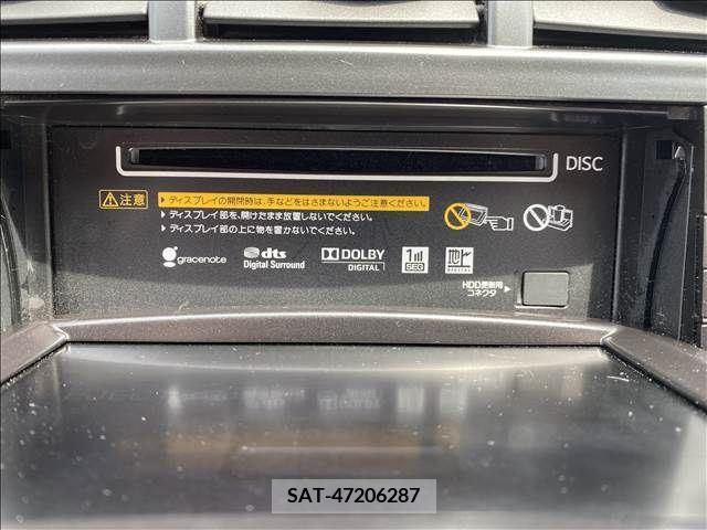 Toyota PRIUS ALPHA 2011-10 282458-19
