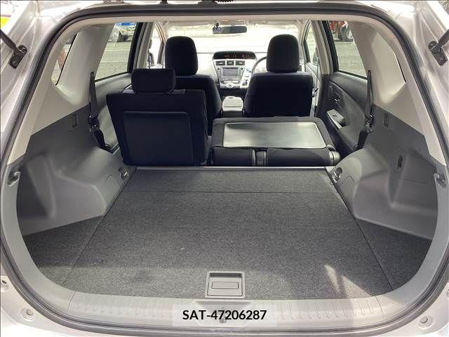 Toyota PRIUS ALPHA 2011-10 282458-14
