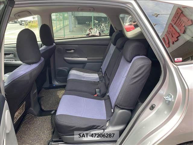 Toyota PRIUS ALPHA 2011-10 282458-11