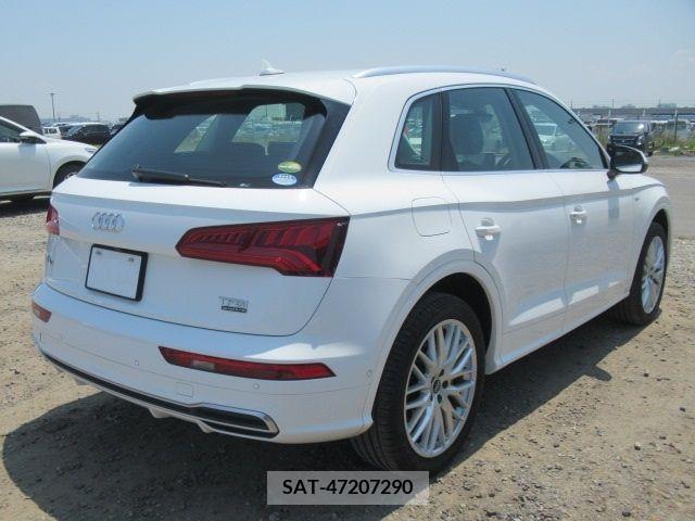 Audi Q5 2017-12 339632-1