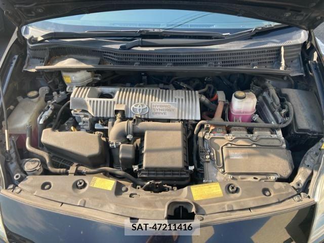 Toyota PRIUS 2013-12 393466-16