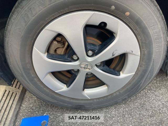 Toyota PRIUS 2013-12 393466-5