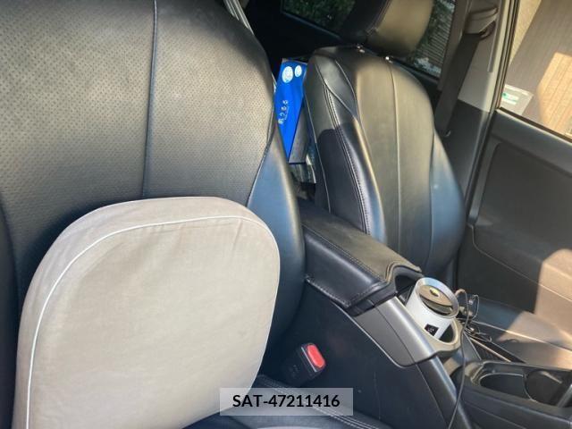 Toyota PRIUS 2013-12 393466-15