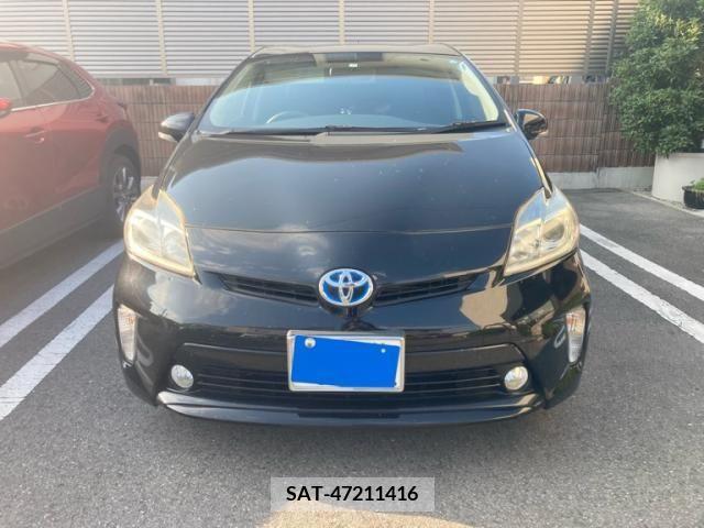 Toyota PRIUS 2013-12 393466-0