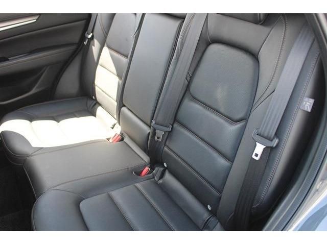 Mazda CX-5 2018-05 8507-12