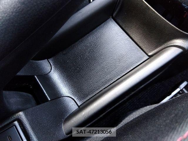 Suzuki SWIFT 2018-02 374529-13