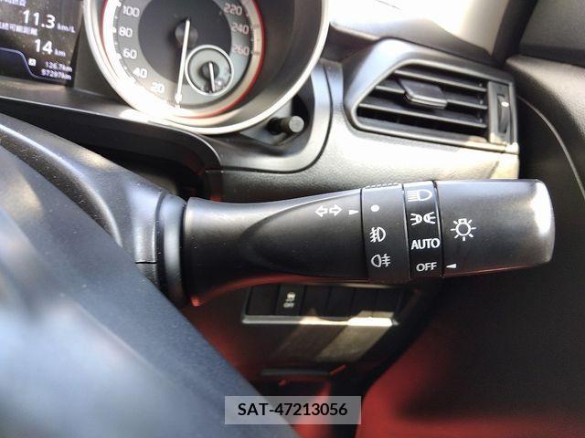 Suzuki SWIFT 2018-02 374529-24