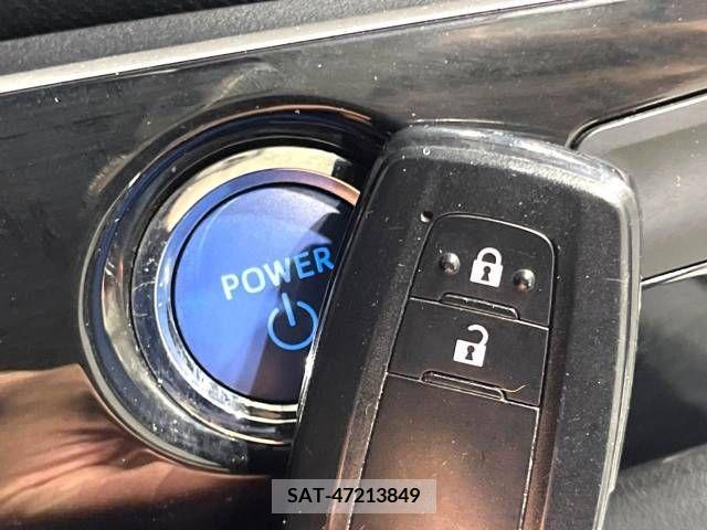Toyota PRIUS 2016-02 281860-7