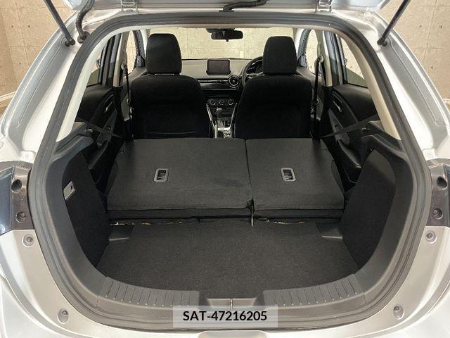 Mazda DEMIO 2017-07 373342-8